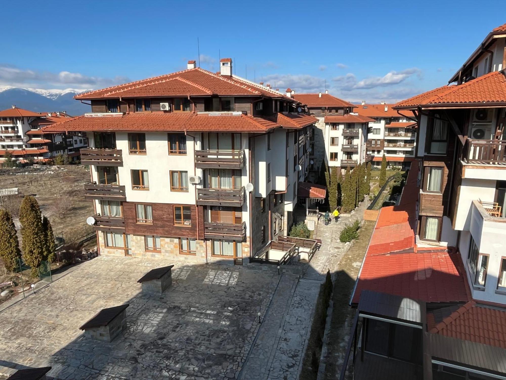 Ski Zone At Gondola, Warm And Cosy, Wifi, Ac, Netflix, Perfect One Bedroom Appartment, Beautiful View Bansko Zewnętrze zdjęcie